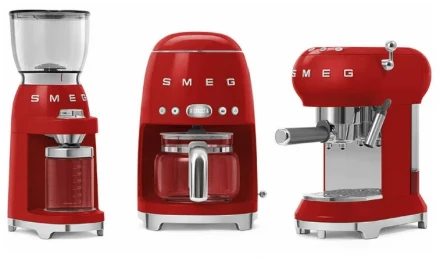 Кофемолка Smeg CGF01RDEU
