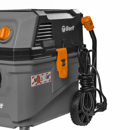 Профессиональный пылесос Bort BAX-700