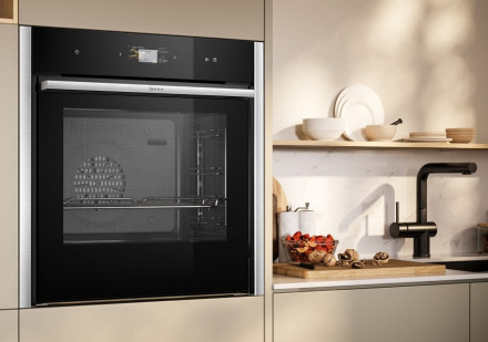Духовой шкаф Neff B64FS31N0, чёрный, 71 л, с паром, сенсорные Full Touch Control, 22 режима, EcoClean