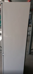 Уценённый встраиваемый холодильник Beko BCSA2750, бел. (царапина и небольшие потертости, не влияют на работоспособность)