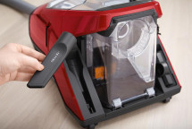 Пылесос Miele Blizzard CX1 PowerLine SKRF5 красный, без мешка, тип уборки сухая 