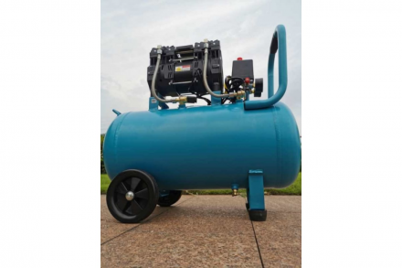 Компрессор безмасляный Sturm AC93250OL, 50 л, 1.5 кВт