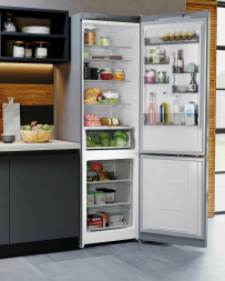 Холодильник HOTPOINT HT 6200 S, серебристый