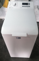 Уценённая стиральная машина Electrolux EW6TN5261P(небольшая царапина на задней стенке, не влияет на работоспособность)