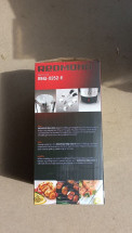 Уценённая шашлычница Redmond RBQ-0252 E ( в комплекте не хватает 2 шт шампуров) 