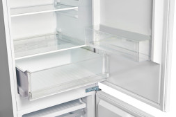 Встраиваемый холодильник Hyundai CC4023F белый