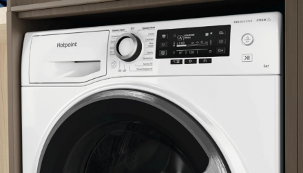 Стиральная машина узкая Hotpoint NSD 6239 S VE RU, белая, 16 программ, 6 кг, 1200 об/мин, инверторная, с паром