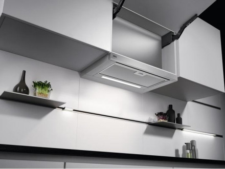 Встраиваемая вытяжка AEG DPS5650AM